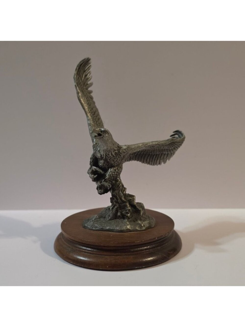Vtg 1991 Chilmark Fine Pewter Eagle Sculpture Proud Hunter Signed Wood Base 5" H